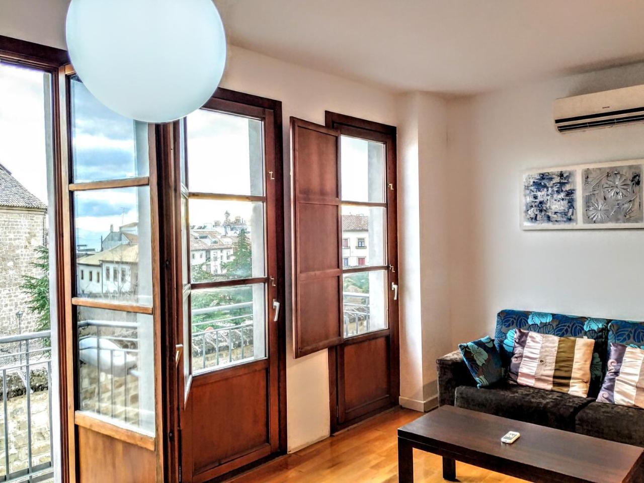 Apartamentos Sol Hospital Santiago Ubeda  Luaran gambar